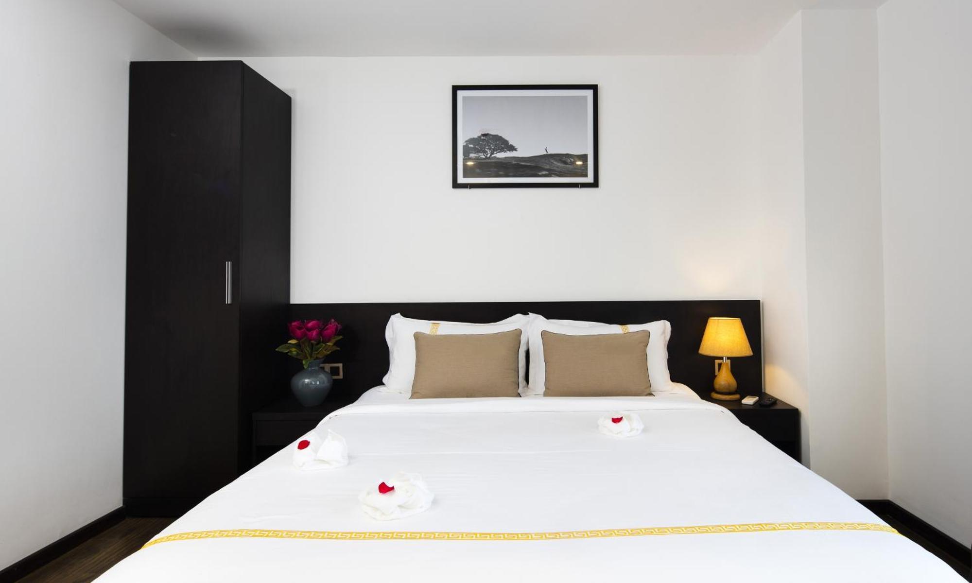 Meriton Hotel На Транг Екстериор снимка